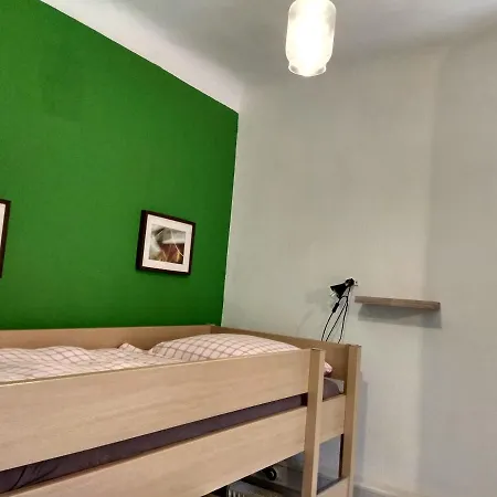 37 Hostel