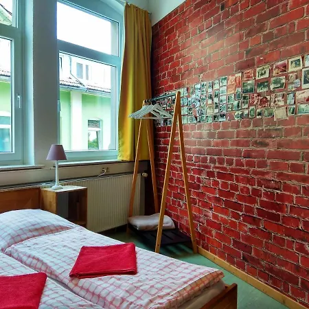 37 Hostel