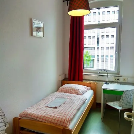 37 * Göttingen